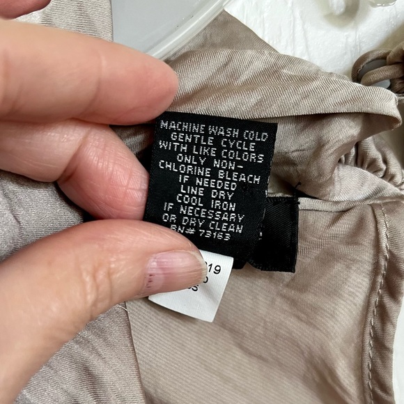 Taupe, Wide Shoulder Straps Gathered Front Tank Top. X-Large. - Picture 7 of 7